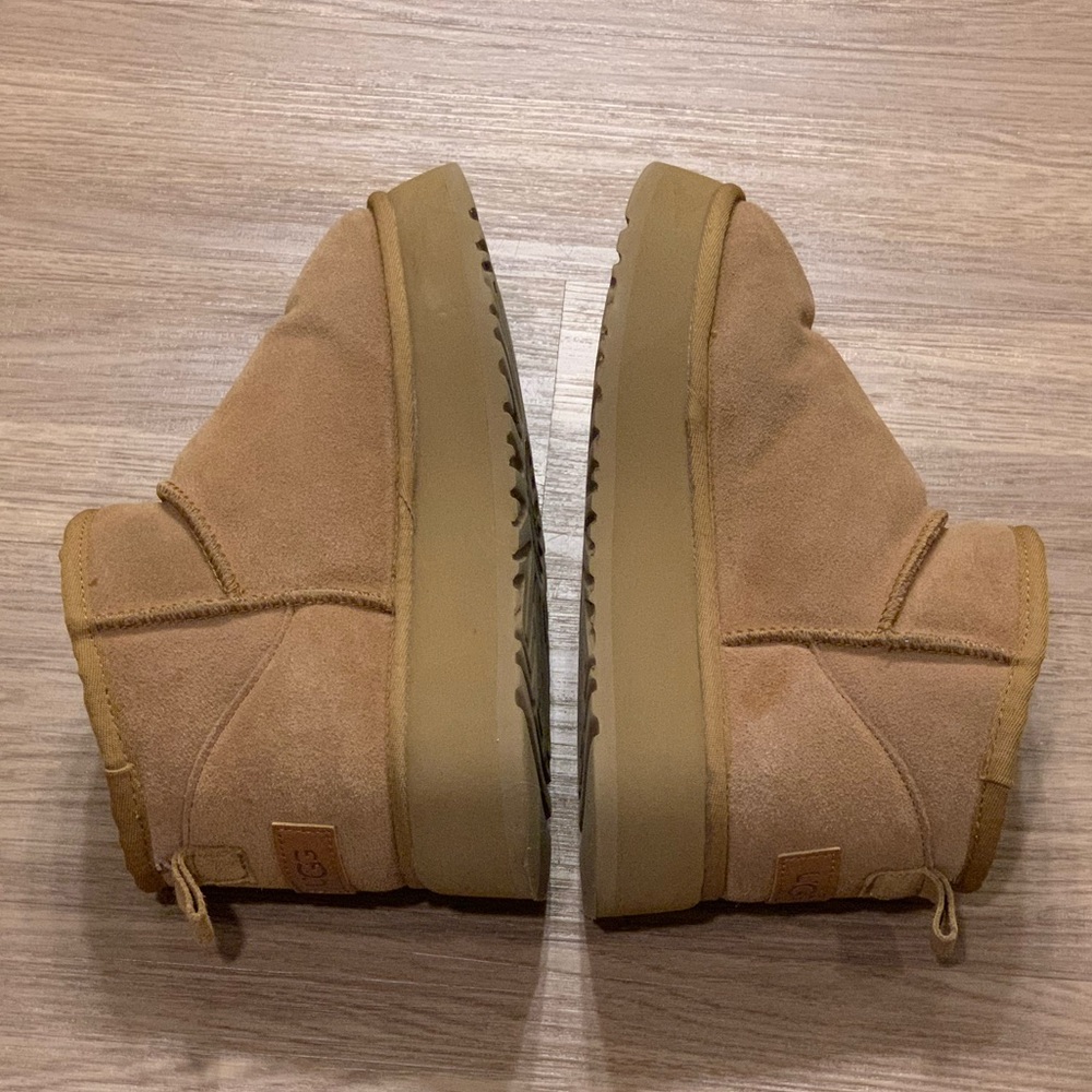 UGG Classic Ultra Mini Platform Boots in Chestnut Size 10 - Picture 12 of 16